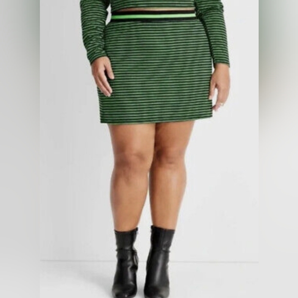 Women's Mini Skirt Striped Green - Picture 1 of 5